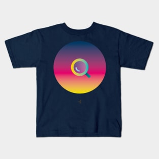 Searching colors Kids T-Shirt